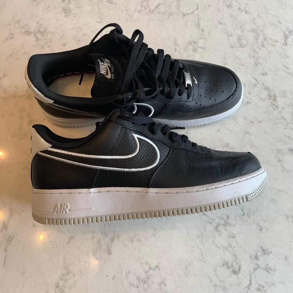 Authentic Nike Men’s Sneakers